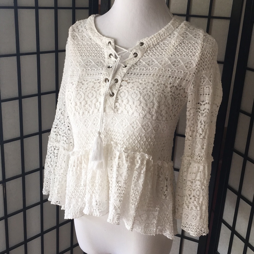 White lacy blouse size XS